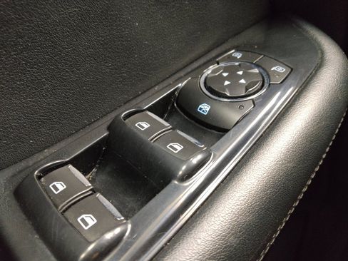 Used 2016 Ford Edge SEL w/ Equipment Group 201A AWD/4WD image 27
