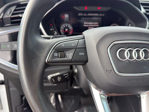 Used 2023 Audi Q3 2.0T Premium Plus w/ Premium Plus Package AWD/4WD image 21