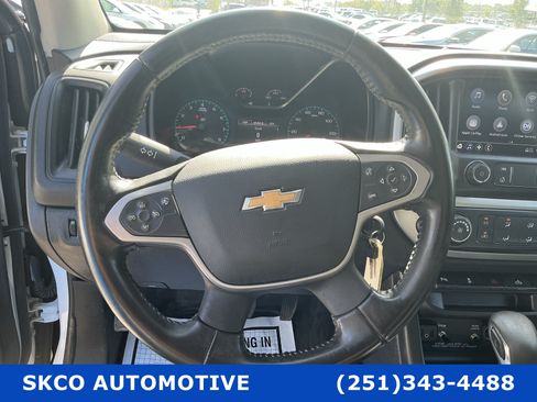 Used 2022 Chevrolet Colorado LT w/ Fleet Safety Package RWD image 18