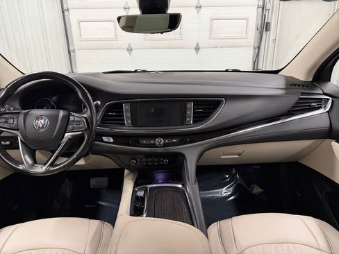 Certified 2022 Buick Enclave Avenir w/ Avenir Technology Package image 27
