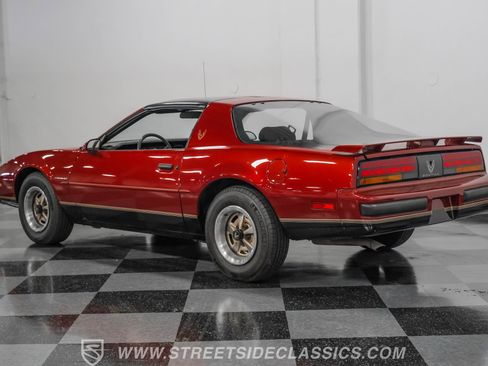 Used 1987 Pontiac Firebird Coupe image 8