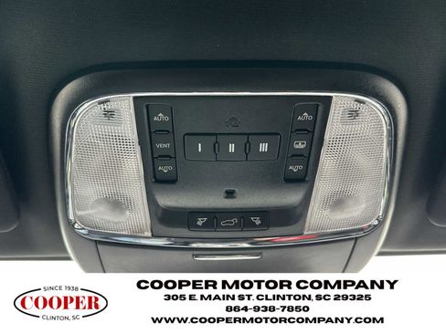 Used 2018 Jeep Grand Cherokee Overland image 23