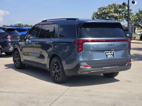New 2026 Kia Carnival SX w/ SX Dark Edition Package FWD image 3