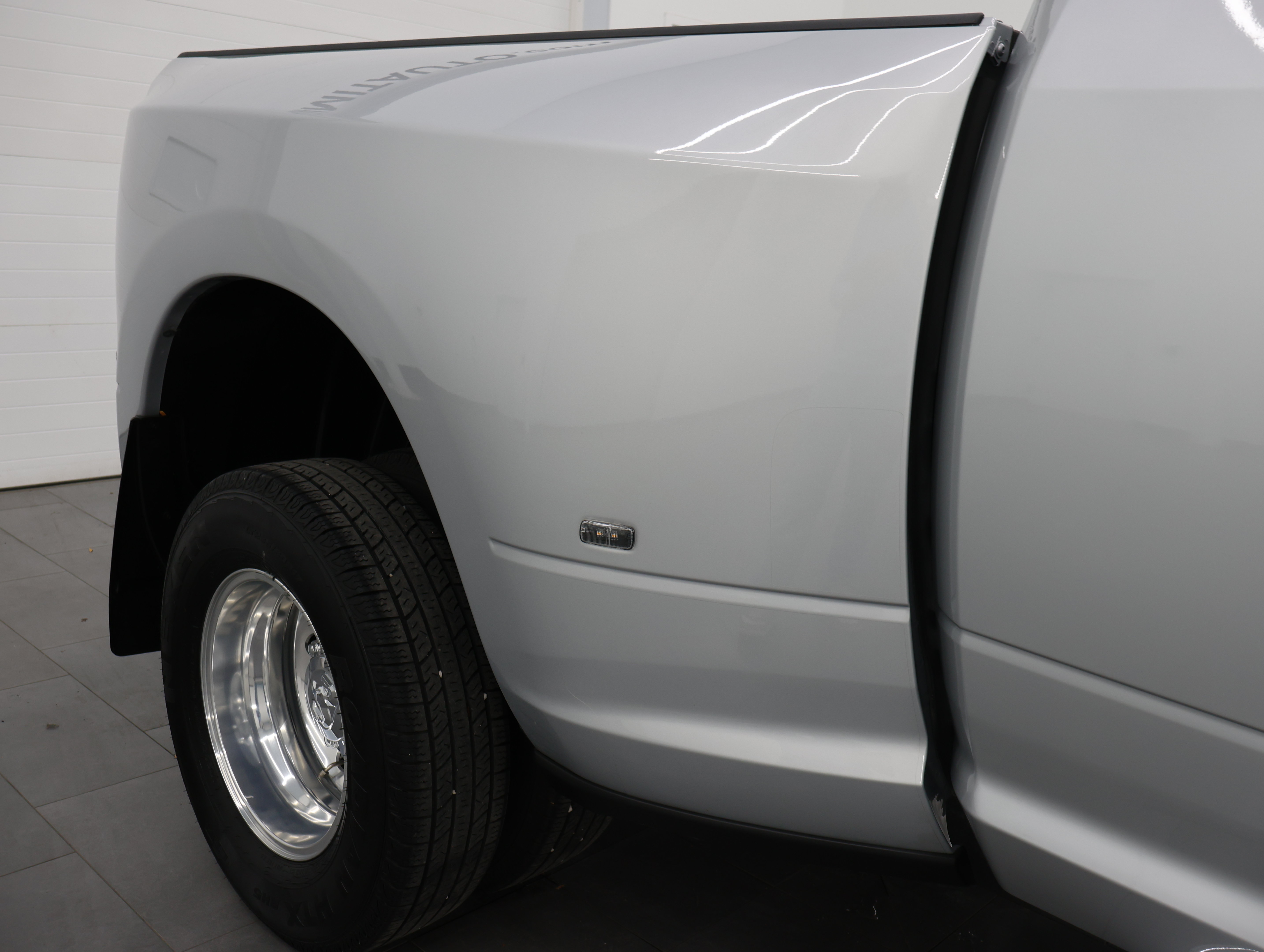 Used 2026 RAM 3500 Laramie AWD/4WD image 24