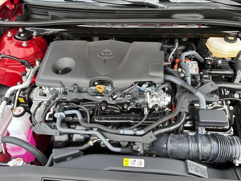 New 2026 Toyota Camry SE FWD image 32