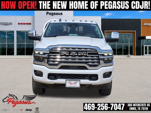 New 2026 RAM 2500 Limited AWD/4WD image 6