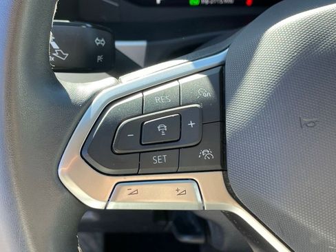 Certified 2023 Volkswagen Atlas SEL image 18