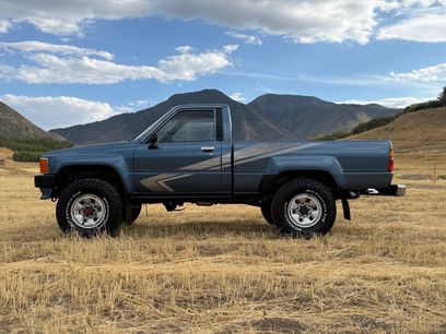 Used 1988 Toyota Pickup 4x4 Regular Cab