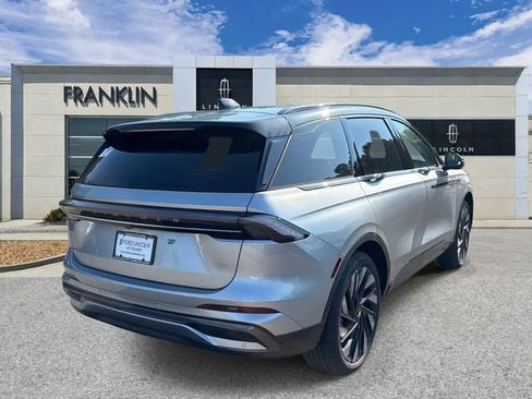 New 2026 Lincoln Nautilus Reserve AWD/4WD image 7