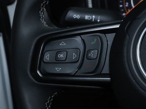 Used 2025 Jeep Wrangler Sport S image 22