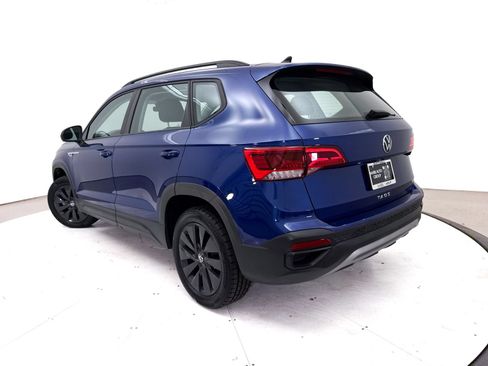 Used 2023 Volkswagen Taos S FWD image 2