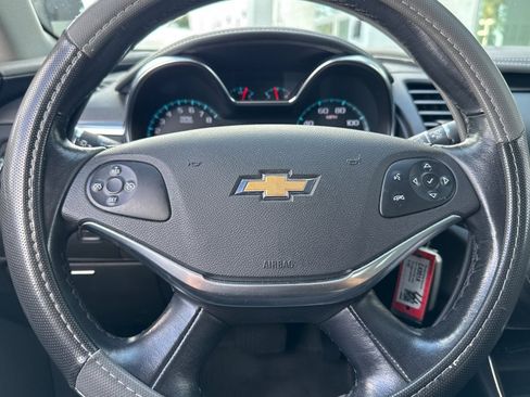 Used 2017 Chevrolet Impala LT image 31