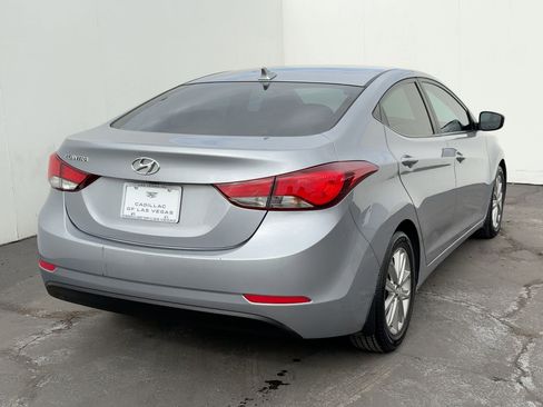 Used 2015 Hyundai Elantra SE w/ Option Group 02 image 6