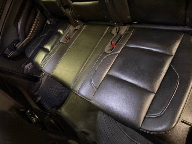 Used 2016 Chevrolet Suburban LT w/ Luxury Package AWD/4WD image 40