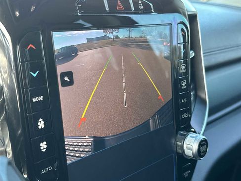 Used 2024 RAM 3500 Laramie image 22