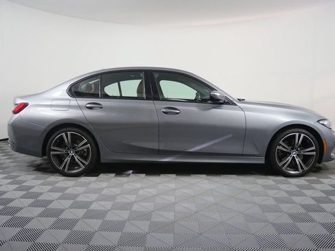 Used 2023 BMW 330i Sedan w/ Convenience Package RWD image 2