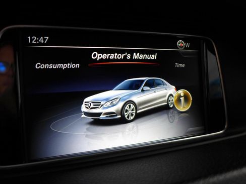 Used 2016 Mercedes-Benz E 350 Sedan image 33