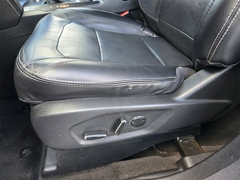 Used 2016 Ford Explorer Limited image 14