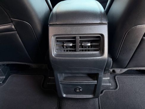 Used 2022 Ford Edge SEL image 28