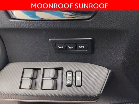 Used 2015 Toyota RAV4 Limited image 6