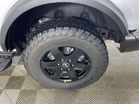 New 2025 Ford Bronco Big Bend w/ Black Diamond Package AWD/4WD image 16