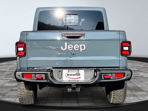 New 2026 Jeep Gladiator Rubicon image 4