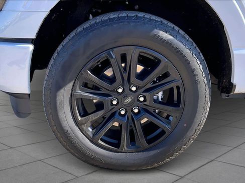 Used 2025 Ford F150 Platinum w/ Equipment Group 702A High image 11