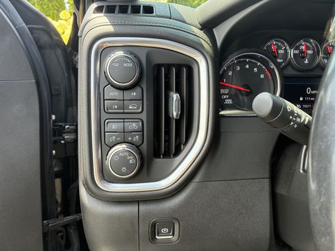 Used 2020 Chevrolet Silverado 1500 RST w/ All-Star Edition AWD/4WD image 27