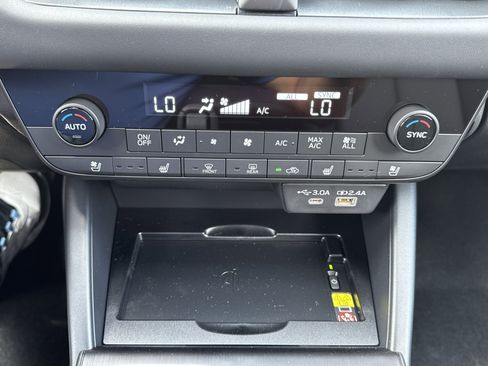 New 2026 Subaru Outback Touring XT AWD/4WD image 21