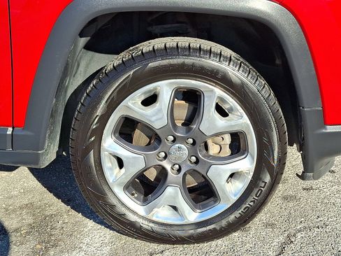 Used 2020 Jeep Compass Limited image 7