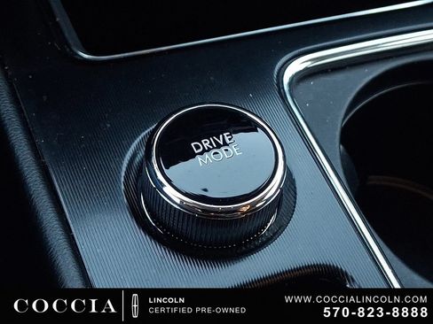 Certified 2022 Lincoln Corsair AWD w/ Equipment Group 101A image 25