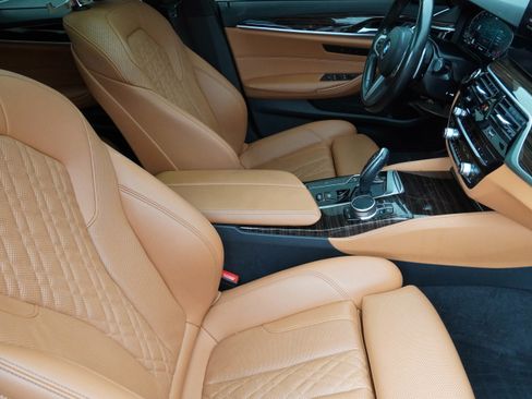 Certified 2023 BMW 530i w/ M Sport Package image 12