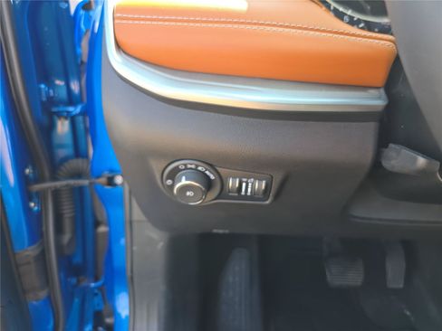 Used 2025 Jeep Compass Limited AWD/4WD image 34