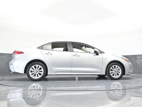 Used 2024 Toyota Corolla LE w/ LE Convenience Package image 50