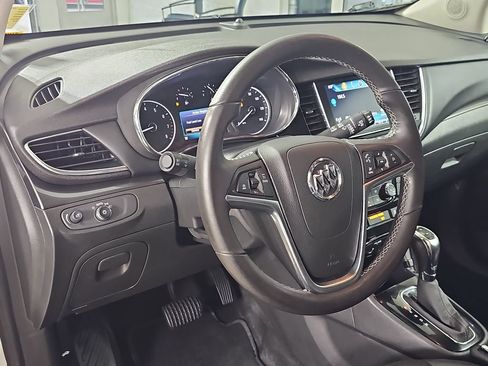 Used 2019 Buick Encore Preferred FWD image 19