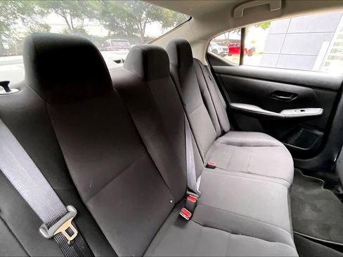 Certified 2025 Nissan Sentra S FWD image 19