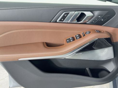 New 2026 BMW X5 M60i image 12