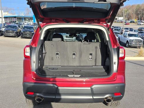 Used 2023 Subaru Ascent Onyx Edition Limited image 5