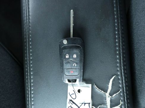 Used 2017 Chevrolet Equinox LT w/ Convenience Package image 20