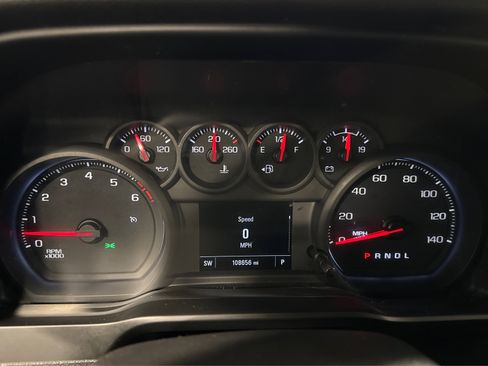 Used 2020 Chevrolet Silverado 1500 Custom w/ Custom Value Package image 26