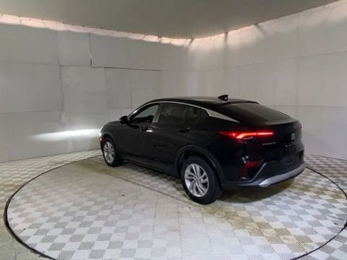 Used 2024 Buick Envista Preferred w/ Convenience I Package image 9