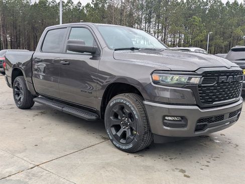 New 2026 RAM 1500 Express image 4