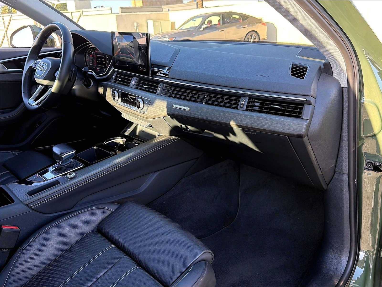Used 2023 Audi A4 2.0T Premium Plus w/ Premium Plus Package AWD/4WD image 17