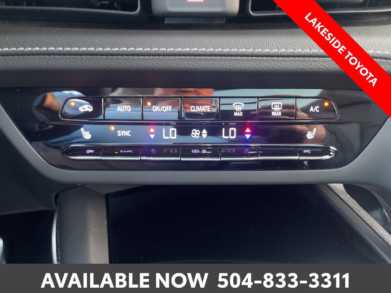 Used 2023 Buick Envision Essence w/ Sport Touring Package FWD image 32