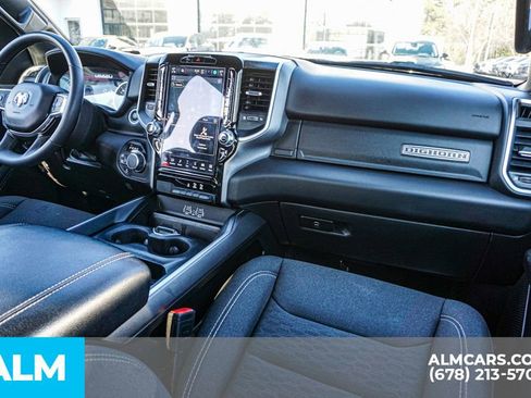 Used 2025 RAM 1500 Big Horn AWD/4WD image 24