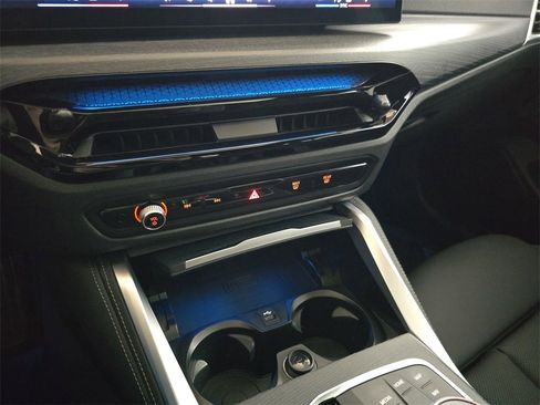 Used 2025 BMW i4 xDrive40i w/ M Sport Package image 27