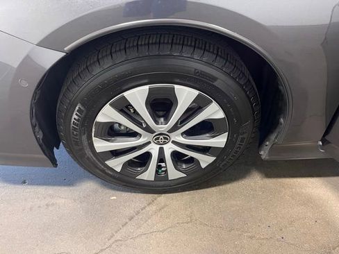 Used 2022 Toyota Prius Prime Limited image 31