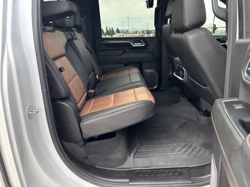 Certified 2024 Chevrolet Silverado 3500 High Country w/ High Country Premium Package AWD/4WD image 24