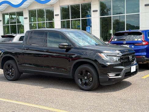 Certified 2024 Honda Ridgeline Black Edition image 1
