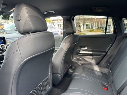 Certified 2025 Mercedes-Benz GLA 250 GLA 250 image 20